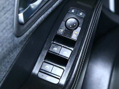 Certified 2023 Nissan Rogue SV image 18