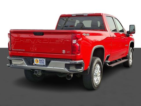 Used 2021 Chevrolet Silverado 2500 LT w/ Convenience Package image 6