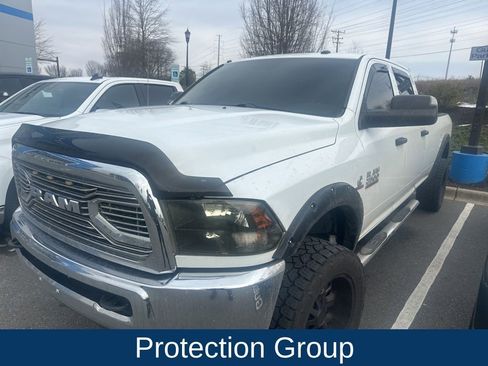 Used 2013 RAM 2500 Tradesman w/ Chrome Appearance Group image 3