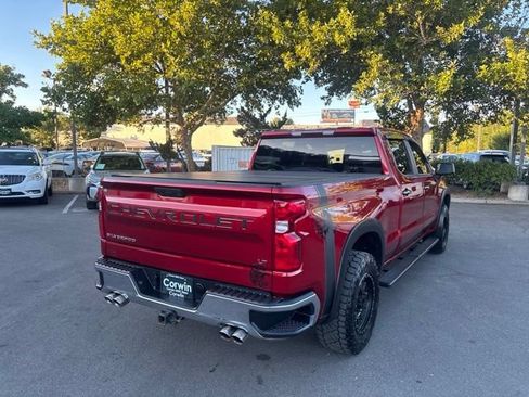 Used 2021 Chevrolet Silverado 1500 LT AWD/4WD image 8