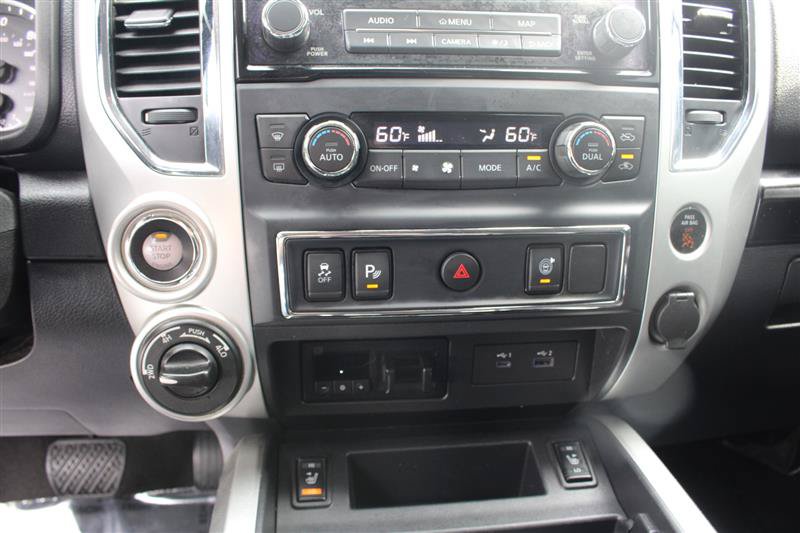 Used 2020 Nissan Titan SV w/ SV Convenience Package AWD/4WD image 15