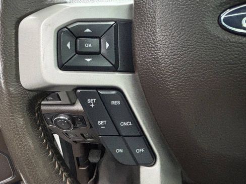 Used 2019 Ford F250 King Ranch w/ King Ranch Ultimate Package AWD/4WD image 22