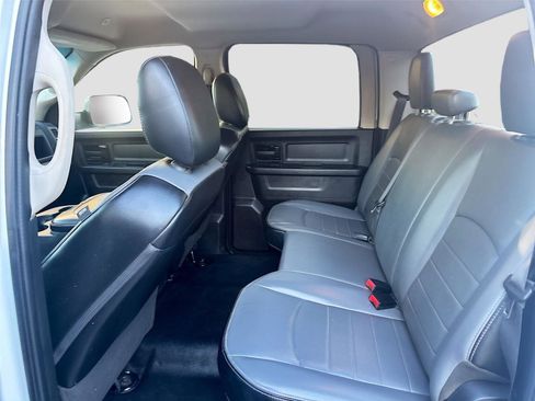 Used 2022 RAM 1500 Tradesman w/ Chrome Appearance Group image 25