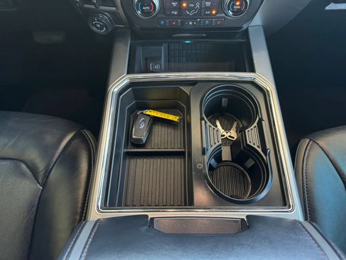 Used 2020 Ford F250 Platinum w/ Tremor Off-Road Package AWD/4WD image 30