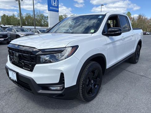 Certified 2025 Honda Ridgeline Black Edition image 3