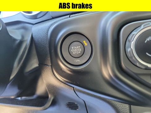 Used 2023 Jeep Wrangler Sport AWD/4WD image 17