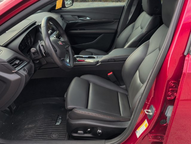 Used 2023 Cadillac CT4 Sport RWD image 27