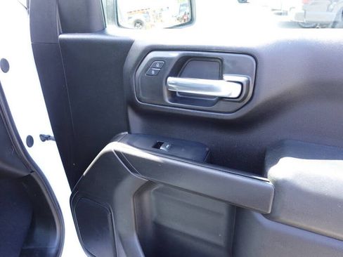 Used 2024 GMC Sierra 1500 Pro w/ Graphite Edition AWD/4WD image 32
