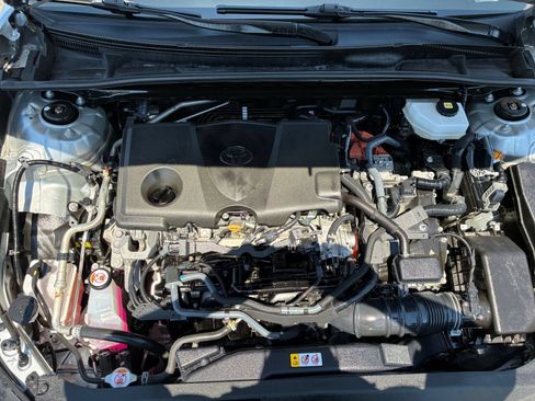 Used 2025 Toyota Camry LE FWD image 27