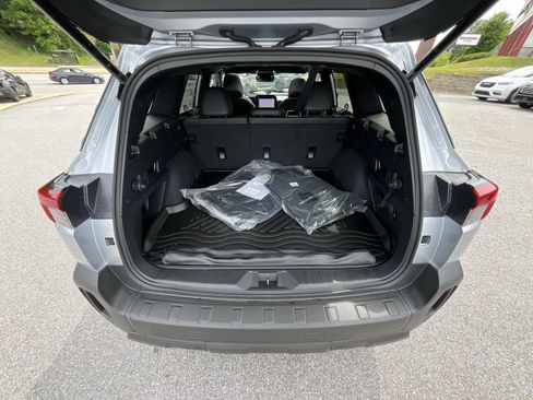 New 2026 Subaru Outback Premium w/ Premium/Limited Package AWD/4WD image 28