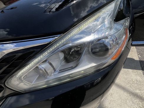 Used 2017 Nissan Murano S w/ Navigation Package FWD image 19