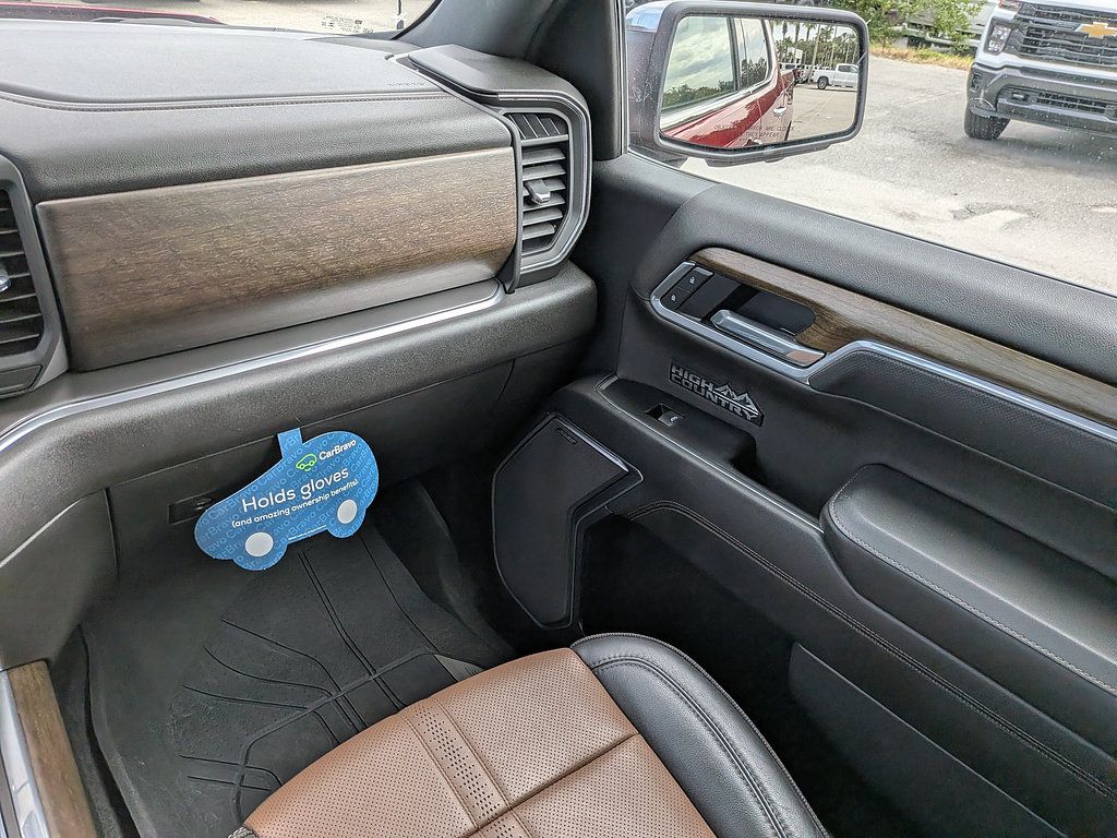 Certified 2025 Chevrolet Silverado 1500 High Country AWD/4WD image 16
