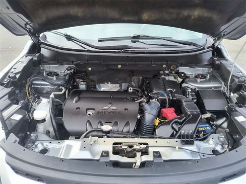 Used 2020 Mitsubishi Outlander Sport ES image 24