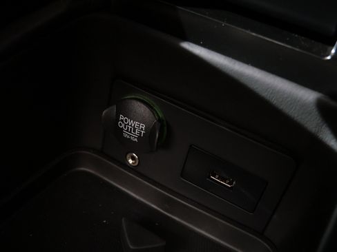 Used 2014 Aston Martin Vanquish Coupe RWD image 40