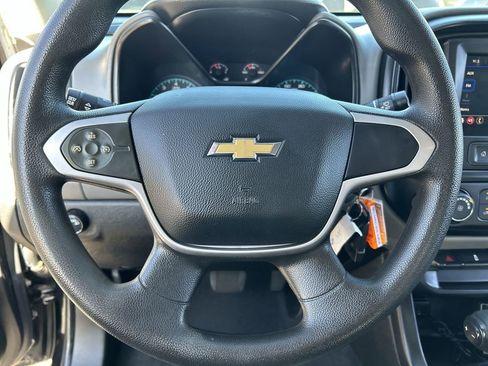 Used 2020 Chevrolet Colorado W/T w/ WT Convenience Package RWD image 19