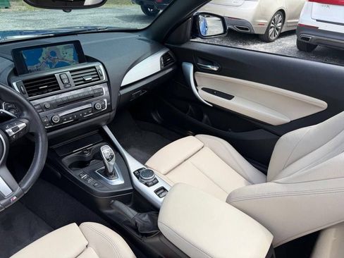 Used 2016 BMW M235i Convertible RWD image 15