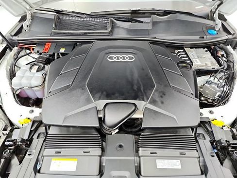 Used 2022 Audi Q7 3.0T Premium Plus AWD/4WD image 30