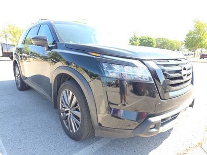 Used 2024 Nissan Pathfinder SL w/ SL Premium Package