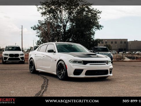 Used 2023 Dodge Charger Scat Pack RWD image 1