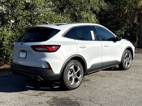 Used 2025 Ford Escape ST-Line image 27