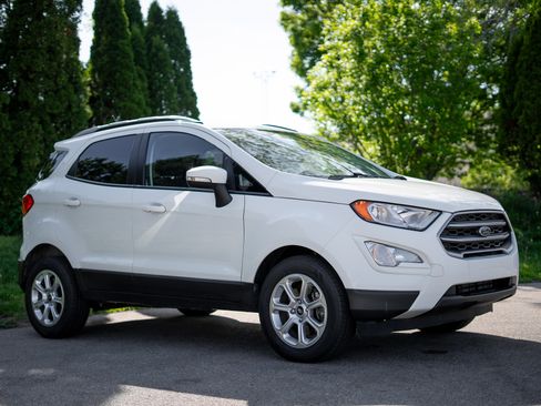 Used 2020 Ford EcoSport SE FWD image 3