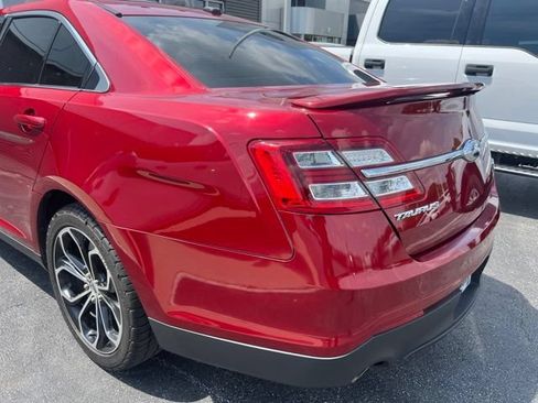 Used 2018 Ford Taurus SHO w/ Driver Assist Package AWD/4WD image 10
