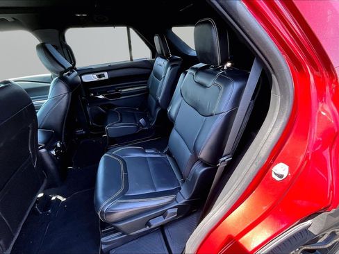 Used 2023 Ford Explorer ST w/ Equipment Group 401A AWD/4WD image 18