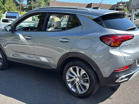 Used 2023 Buick Encore GX Essence w/ Experience Buick Package FWD image 23