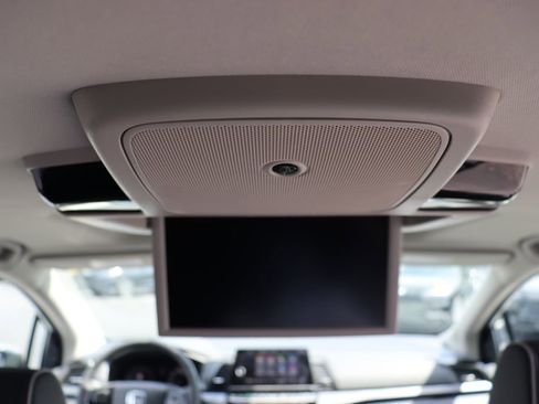 Certified 2026 Honda Odyssey Elite image 17