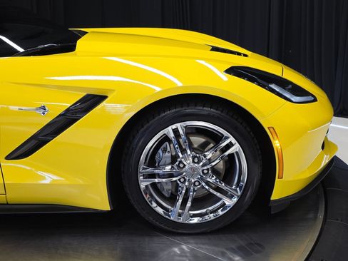 Used 2016 Chevrolet Corvette Stingray Coupe w/ 3LT Preferred Equipment Group RWD image 39