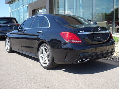 Used 2015 Mercedes-Benz C 300 4MATIC Sedan image 3