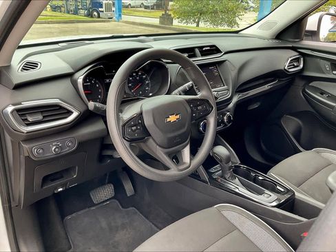 Used 2022 Chevrolet TrailBlazer LT image 17