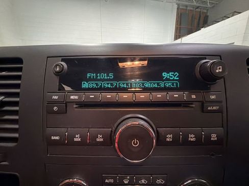 Used 2009 GMC Sierra 1500 SLE w/ Power Pack Plus image 16