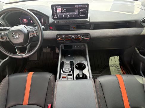 Certified 2026 Honda Passport TrailSport image 2