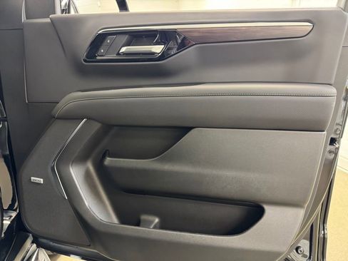 New 2026 Chevrolet Tahoe Premier AWD/4WD image 29