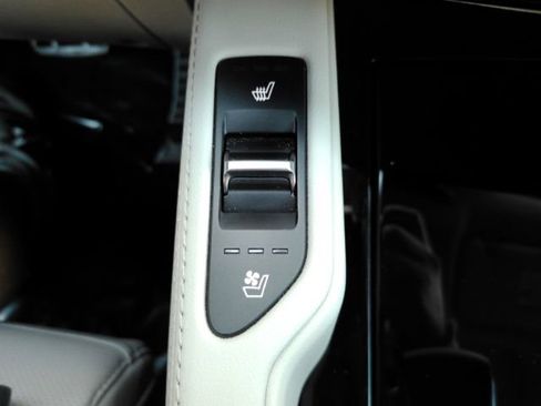 Used 2024 Kia Telluride SX w/ Towing Package image 49