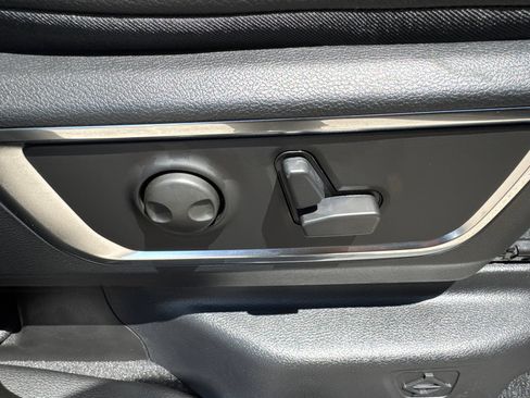 New 2026 RAM 1500 Laramie w/ Night Edition AWD/4WD image 18