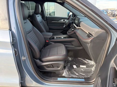 New 2026 Ford Explorer ST-Line AWD/4WD image 26