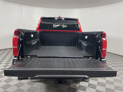 Certified 2025 Toyota Tacoma SR AWD/4WD image 22