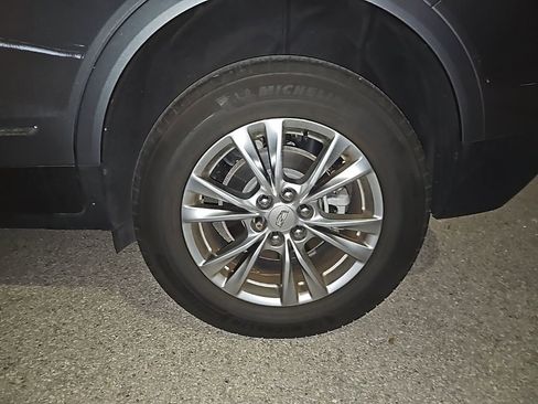 Used 2020 Cadillac XT5 Premium Luxury image 21