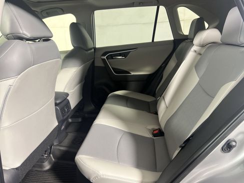 Used 2024 Toyota RAV4 Limited image 24