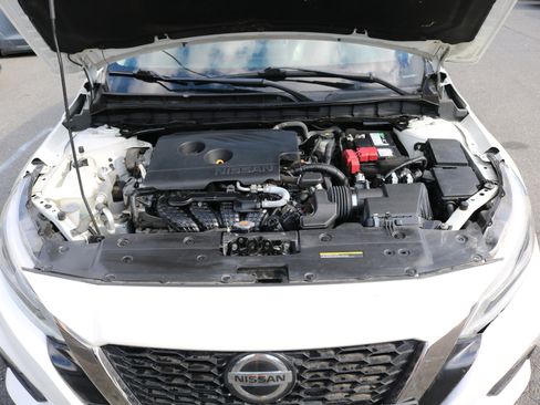 Used 2020 Nissan Altima 2.5 SR image 40