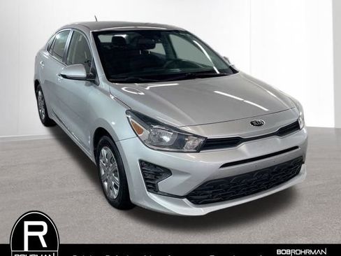 Certified 2021 Kia Rio S image 5