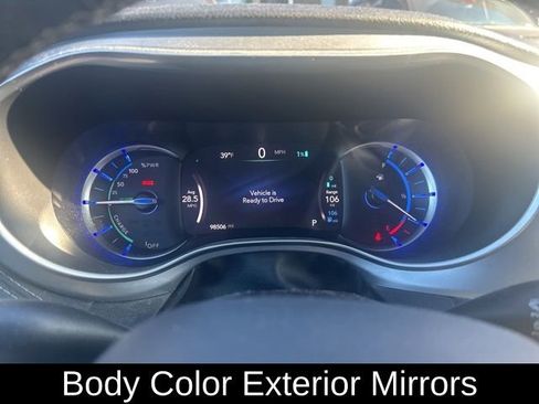 Used 2019 Chrysler Pacifica Limited w/ Advanced Safetytec Group image 33