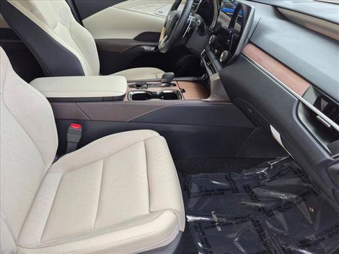 Certified 2026 Lexus RX 450h AWD w/ Convenience Package image 19