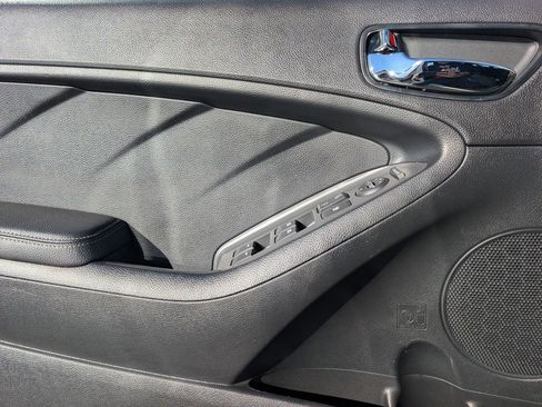 Used 2017 Kia Forte S w/ S Technology Package image 18