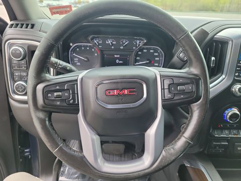 Used 2021 GMC Sierra 1500 SLT w/ SLT Premium Package AWD/4WD image 21