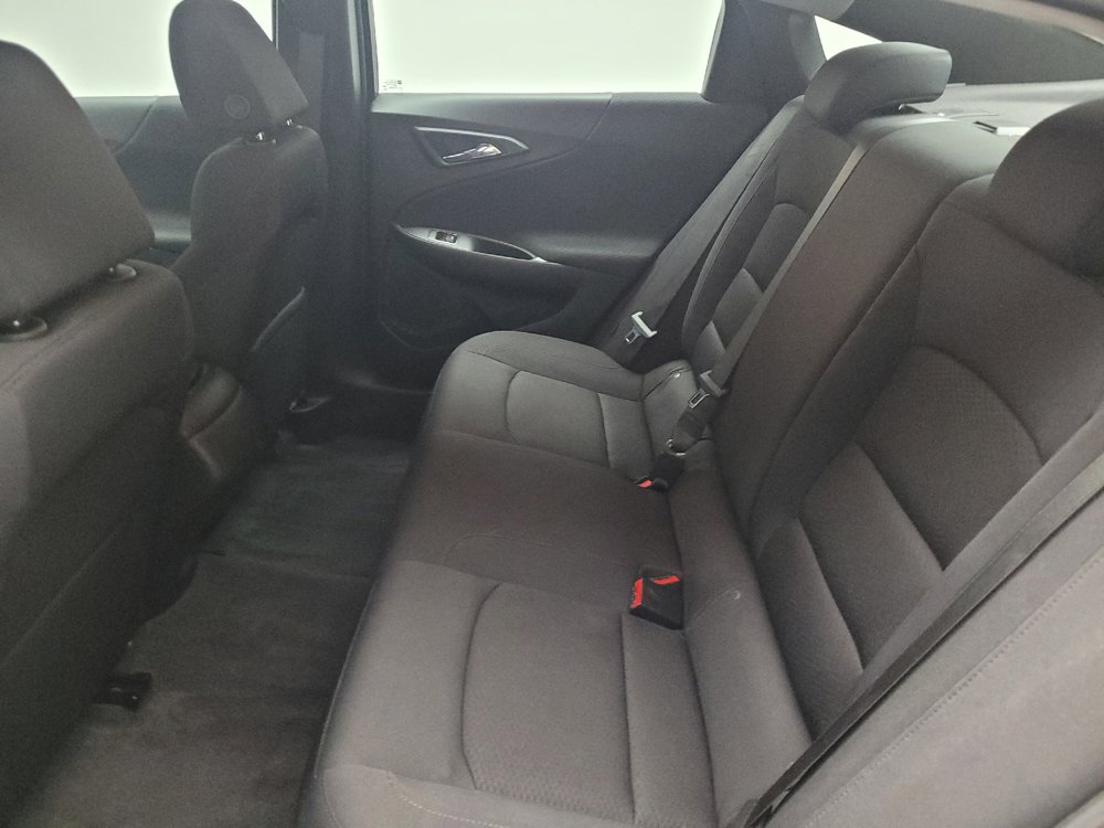 Used 2023 Chevrolet Malibu LS FWD image 18