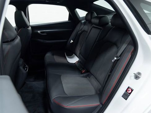 Used 2023 Hyundai Sonata SEL Plus w/ Cargo Package image 24