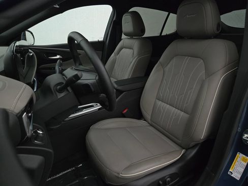 Used 2024 Buick Envista Avenir image 20